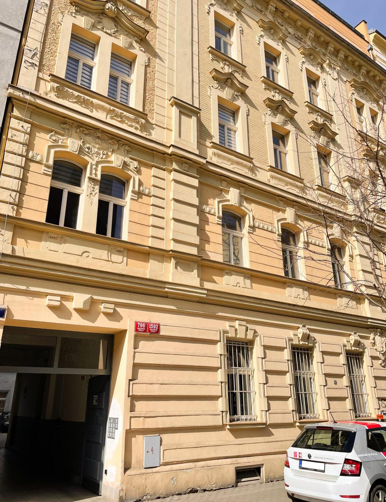 Loft Maniny By Urban Apartments Прага Экстерьер фото